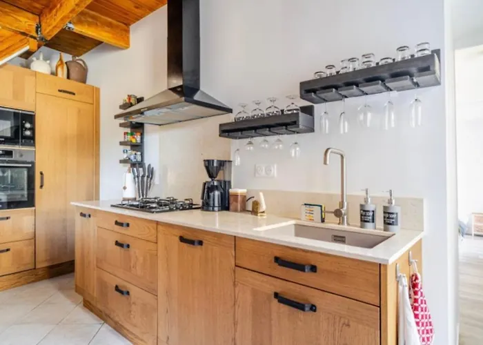 Le Cozy Maupas 度假居 *